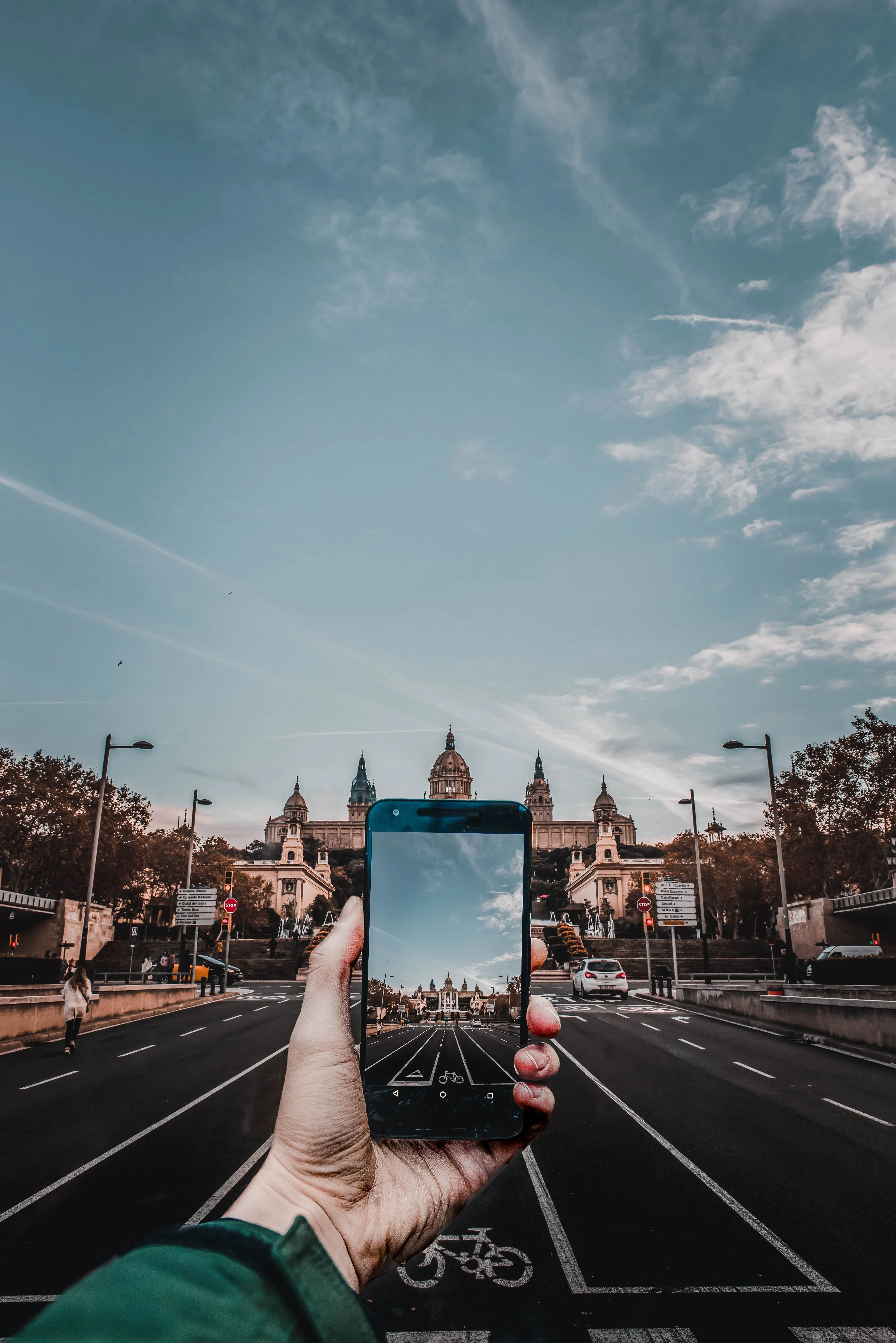 The Smart Traveler’s Guide to European eSIMs: Beat the 2026 Roaming Traps